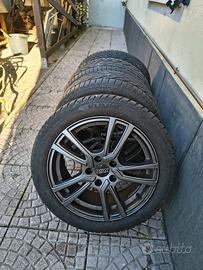 Cerchi in lega R17 Golf con pneumatici 205 50r17