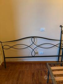 Letto matrimoniale in ferro battuto