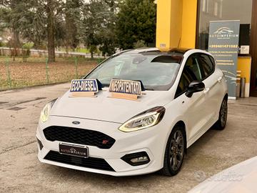 Ford Fiesta 1.5 TDCi 63kw ST-Line OK NEOPATENTATI 