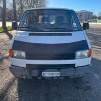 Volkswagen Transporter T4 1994 1.9 td