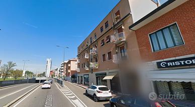 Singola a Affori in appartamento vicino alla metro