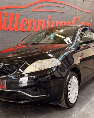 Lancia Ypsilon 1.2 69cv Elefantino