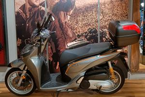 Honda SH 300