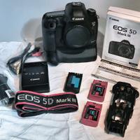 CANON 5D MARK III + GRIP