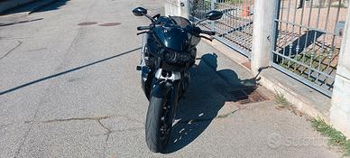 BMW k1200r 