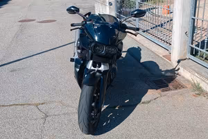 BMW k1200r 