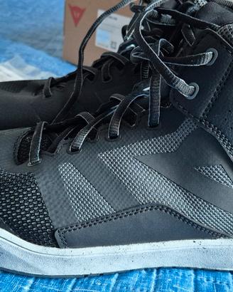 Scarpe Dainese Surburb Air nuove taglia 42