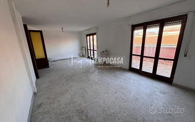 ATTICO CON TERRAZZO IN STABILE SIGNORILE, VIA PREN