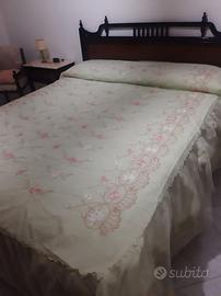 Coperta matrimoniale anni '60, in raso e tulle