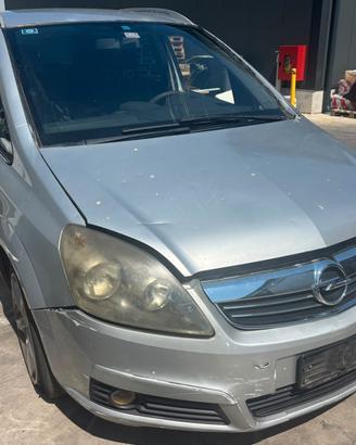 OPEL ZAFIRA per ricambi usati