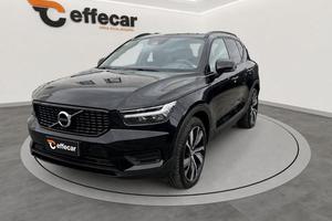 VOLVO XC40 T5 Recharge Plug-in Hybrid R-design