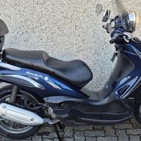 Piaggio Beverly 250