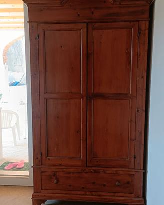 armadio in legno