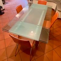 tavolo allungabile legno e cristallo