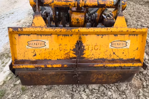 Vangatrice per trattore