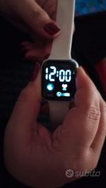 ledwatch orologio a led contapassi