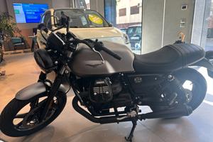 Moto Guzzi V7 IV 2023