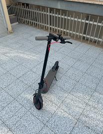 Monopattino Elettrico AOVO Pro 350W