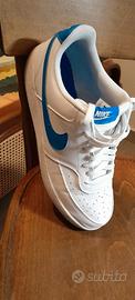 scarpa da tennis nike classica