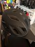 casco-oakley-aro5-race