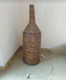 Lampada a botte di vimini