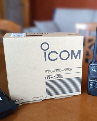Icom IC-ID52E – Come Nuovo, Perfetto