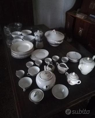 lotto piatti tazzine vintage