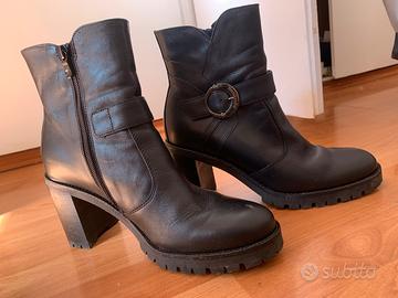 Stivaletti brandi ‘ Nero giardini’