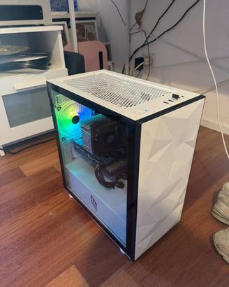 COMPUTER FISSO ALTE PRESTAZIONI