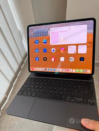 iPad Pro 13” M4 + Magic Keyboard + ApplePencil Pro