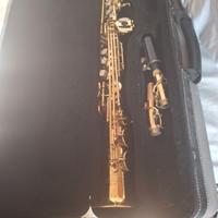 Sax soprano Roy Benson