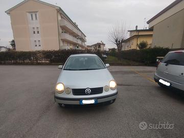 Polo 1.4 benzina  del 2005