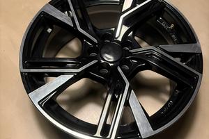 4 Cerchi Elite Wheels 17” – 7.5J ET36 – 5x100
