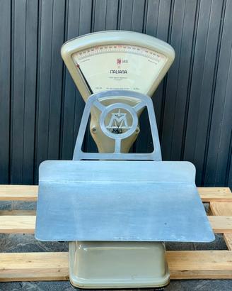 Bilancia vintage Italiana Macchi 18 kg d'epoca