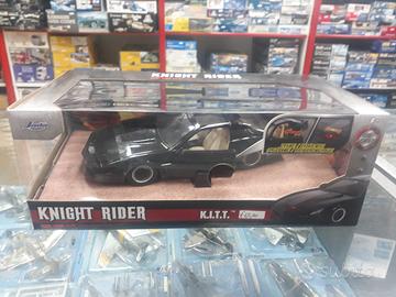Knight Rider K I.T.T. Supercar 1/24 con led