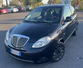 LANCIA Ypsilon - 2010