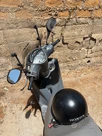 Sh 125 2008