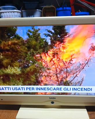 TV led 24 pollici 