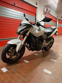moto Honda Hornet 600