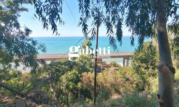 Bilocale a pochi passi dal mare AC/98