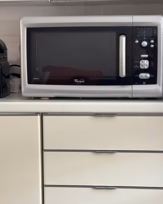 Forno a Microonde Whirlpool