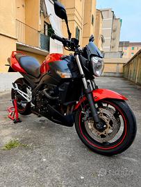Puntale Suzuki GSR 600
