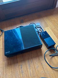 Xbox one + 2 pad wireless + 3 giochi