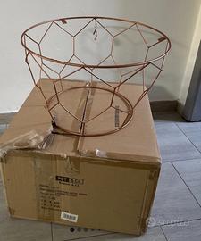 Struttura decorativa in metallo