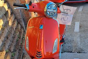 Vespa primavera 125