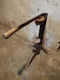 tappatrice manuale a leva 