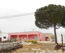Rustico a Noci, 5 locali