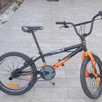 Bicicletta BMX
