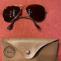 Ray-Ban RB3025 – Aviator