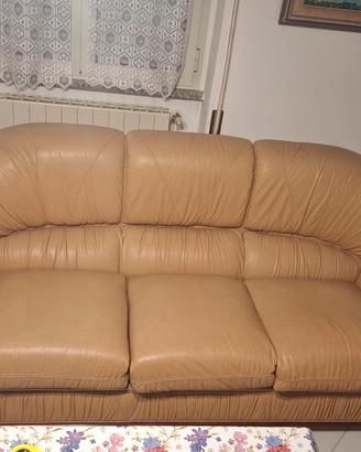 Salotto completo: divano e 2 poltrone
